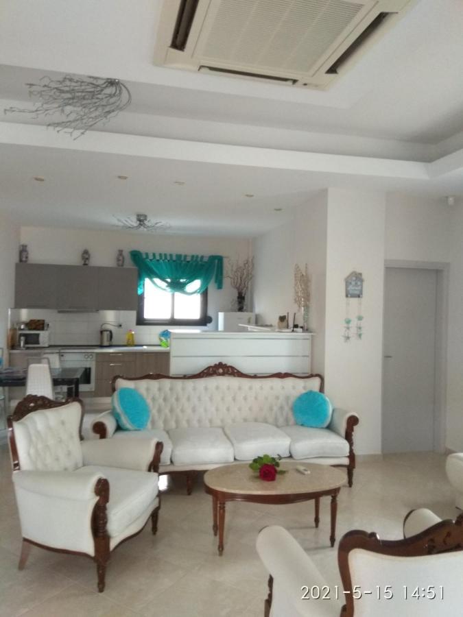 Irenes Apartment Kallithea  Εξωτερικό φωτογραφία